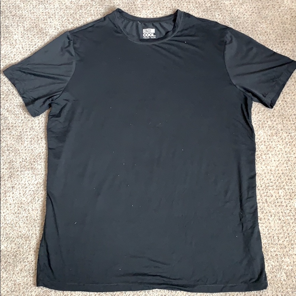 Black 32° Cool t-shirt